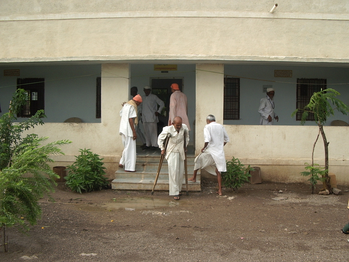 vrudhashram chaparda